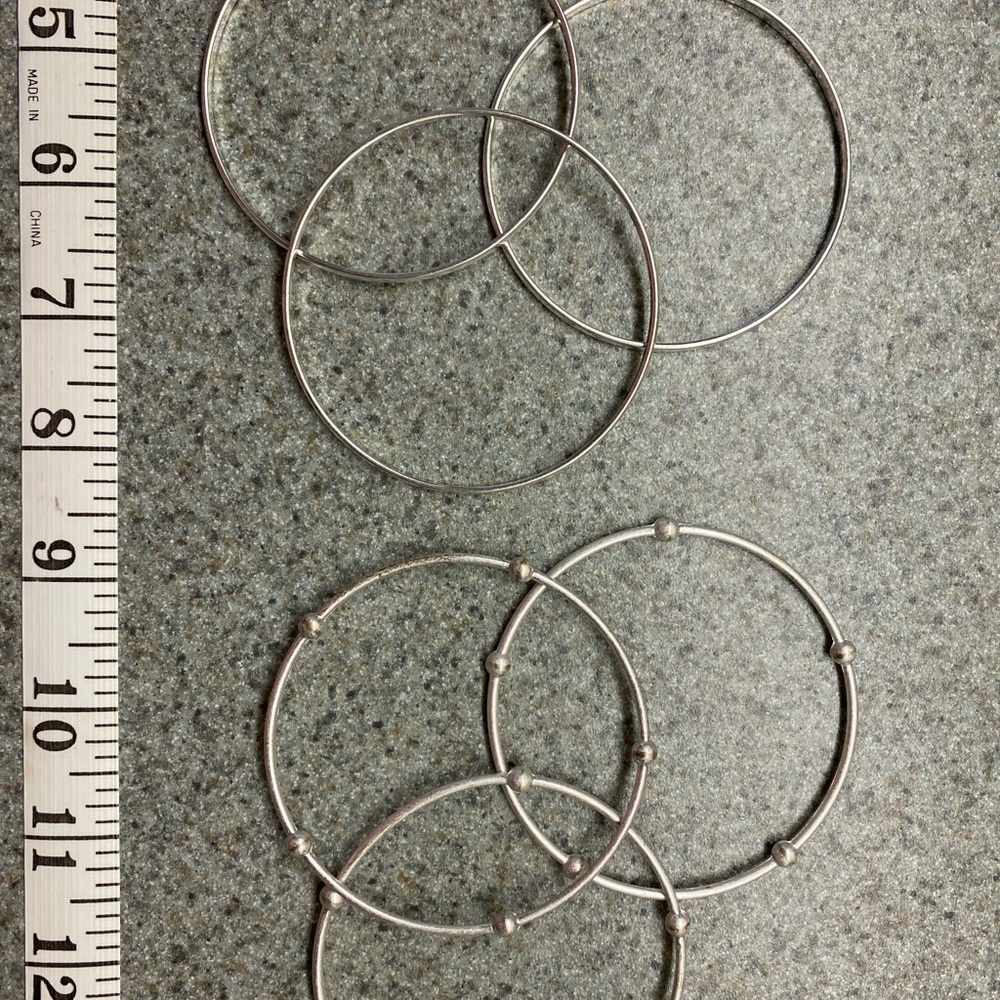 6 Bangles - Picture 4 of 6